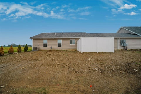 Tiny photo for 212 Cumberland Meadows Circle, Hebron, OH 43025 (MLS # 226034524)