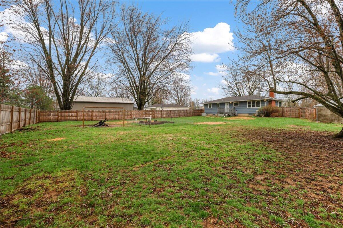 10038 Taylor Road, Etna, Ohio image 32