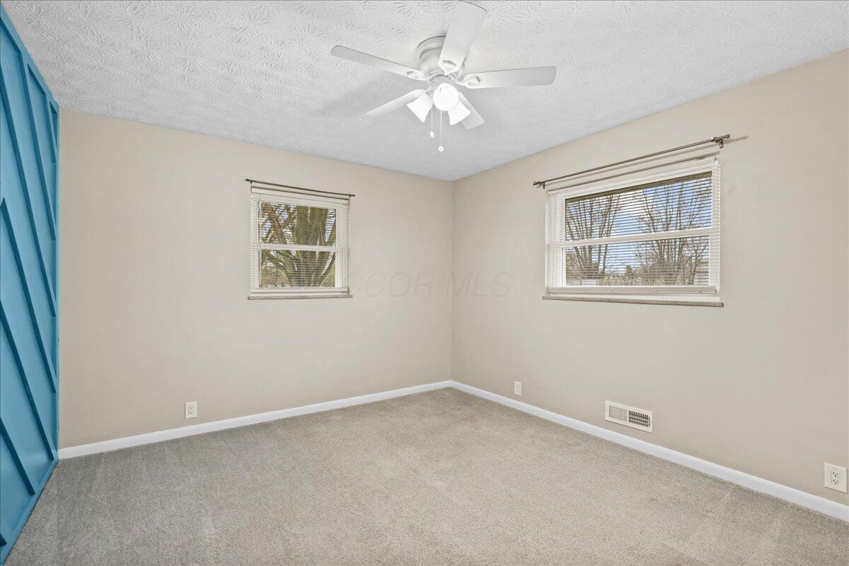 10038 Taylor Road, Etna, Ohio image 16