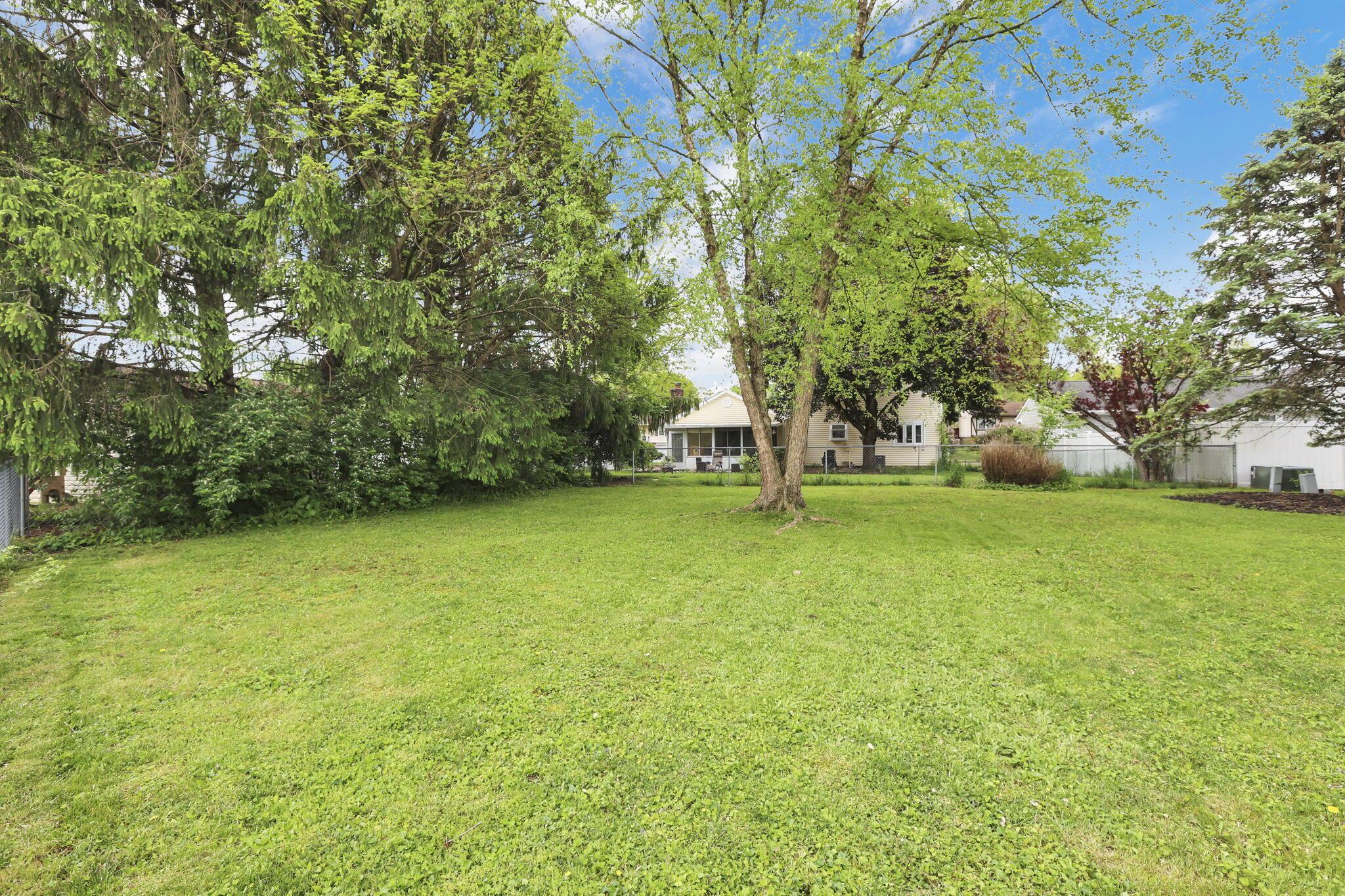 230 Clover Court, Newark, Ohio image 48