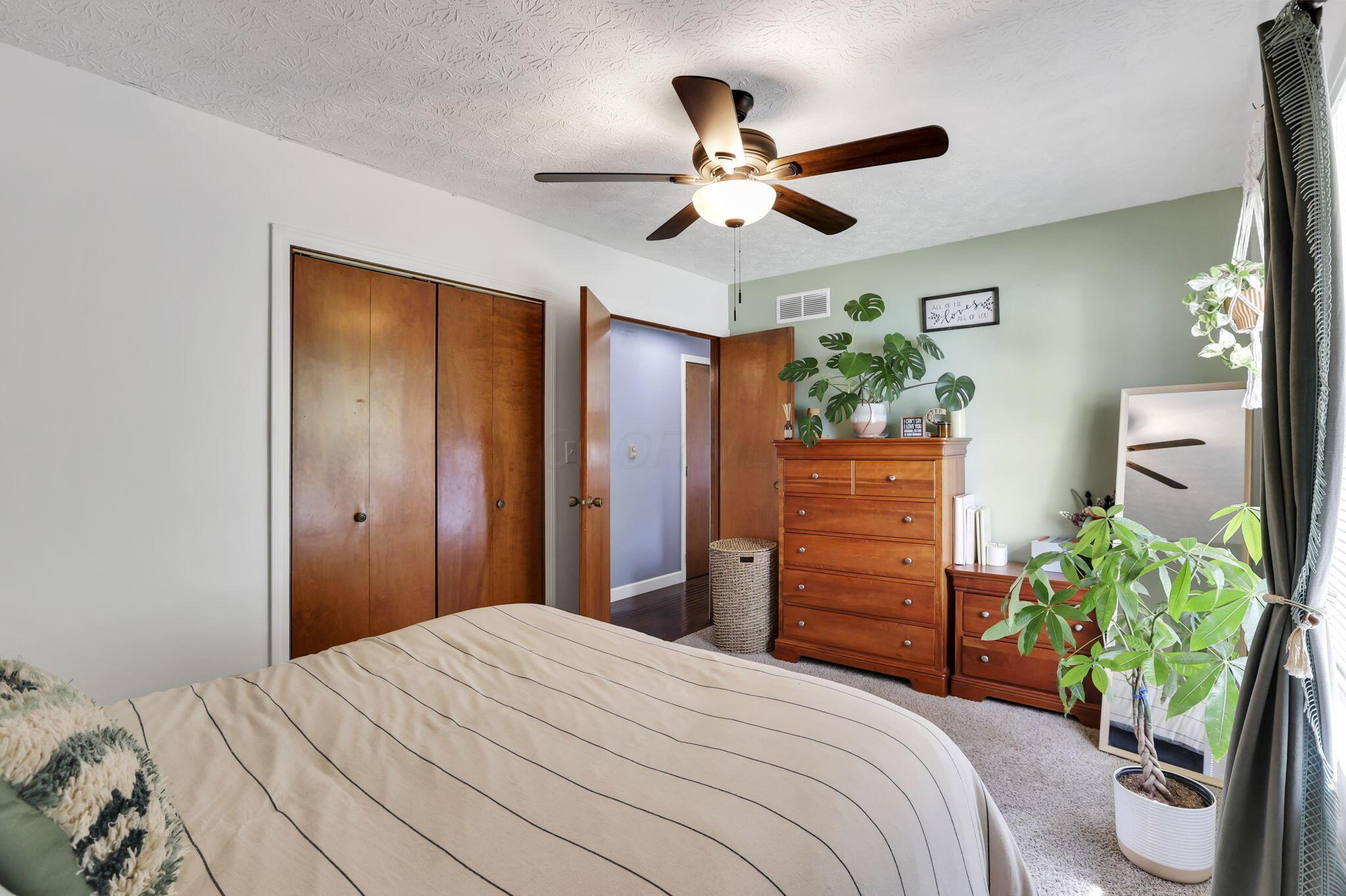 230 Clover Court, Newark, Ohio image 23