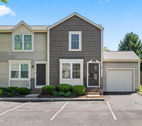 Photo of 4947 Singleton Drive 13D #13D, Hilliard, OH 43026 (MLS # 226016667)