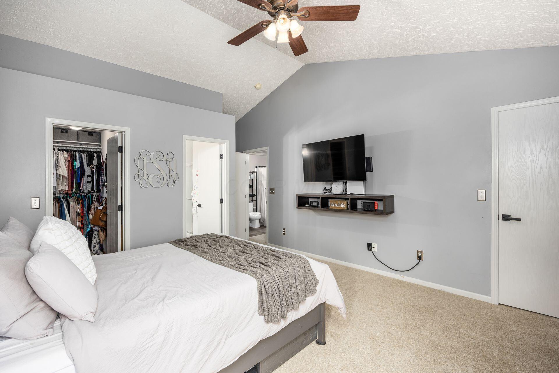 6045 Treaty Lane, Galloway, Ohio image 16