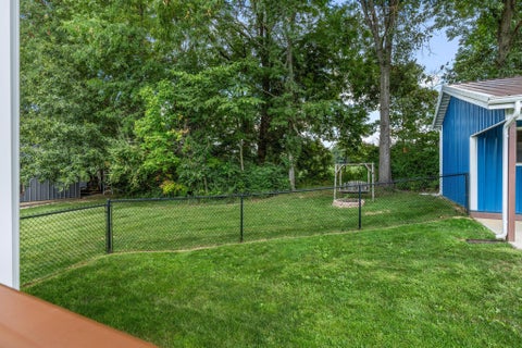 Tiny photo for 100 Tanglewood Drive, Hillsboro, OH 45133 (MLS # 226032967)