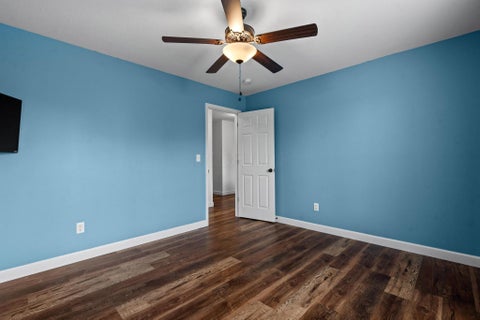 Tiny photo for 100 Tanglewood Drive, Hillsboro, OH 45133 (MLS # 226032967)