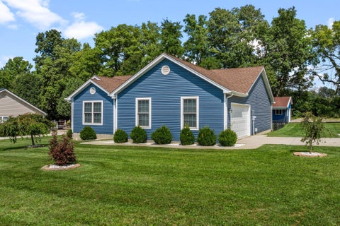 Tiny photo for 100 Tanglewood Drive, Hillsboro, OH 45133 (MLS # 226032967)