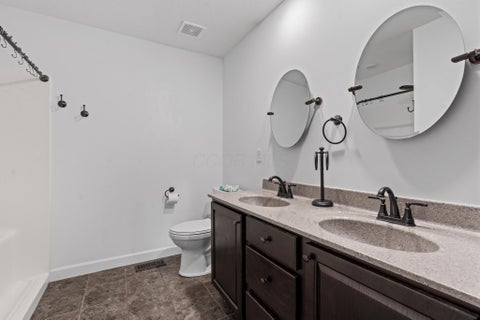 Tiny photo for 100 Tanglewood Drive, Hillsboro, OH 45133 (MLS # 226032967)
