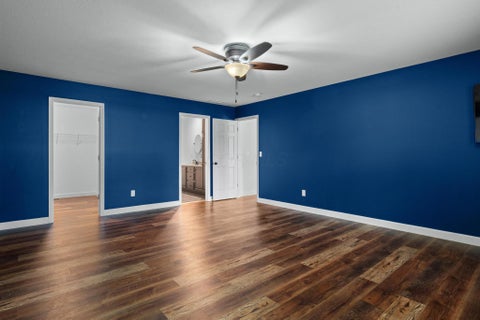 Tiny photo for 100 Tanglewood Drive, Hillsboro, OH 45133 (MLS # 226032967)