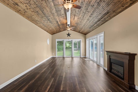 Tiny photo for 100 Tanglewood Drive, Hillsboro, OH 45133 (MLS # 226032967)