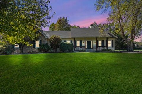 Photo of 4161 Clark Shaw Road, Powell, OH 43065 (MLS # 225037980)