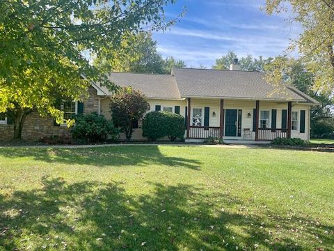 Photo of 4161 Clark Shaw Road, Powell, OH 43065 (MLS # 225037980)