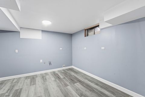 Tiny photo for 1533 E 26th Avenue, Columbus, OH 43211 (MLS # 226002704)