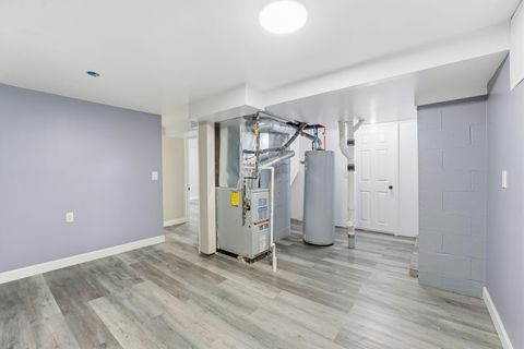 Tiny photo for 1533 E 26th Avenue, Columbus, OH 43211 (MLS # 226002704)