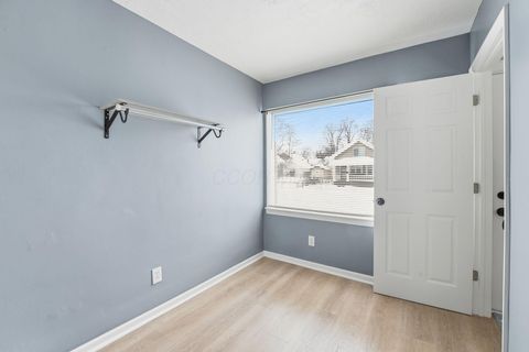 Tiny photo for 1533 E 26th Avenue, Columbus, OH 43211 (MLS # 226002704)