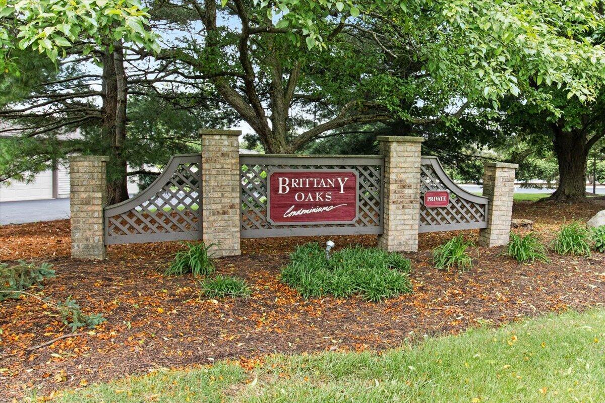 2744 Brittany Oaks Boulevard, Hilliard, Ohio image 25