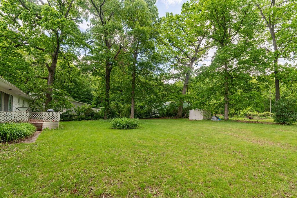 815 Irvin Shoots Road, Marion, Ohio image 12