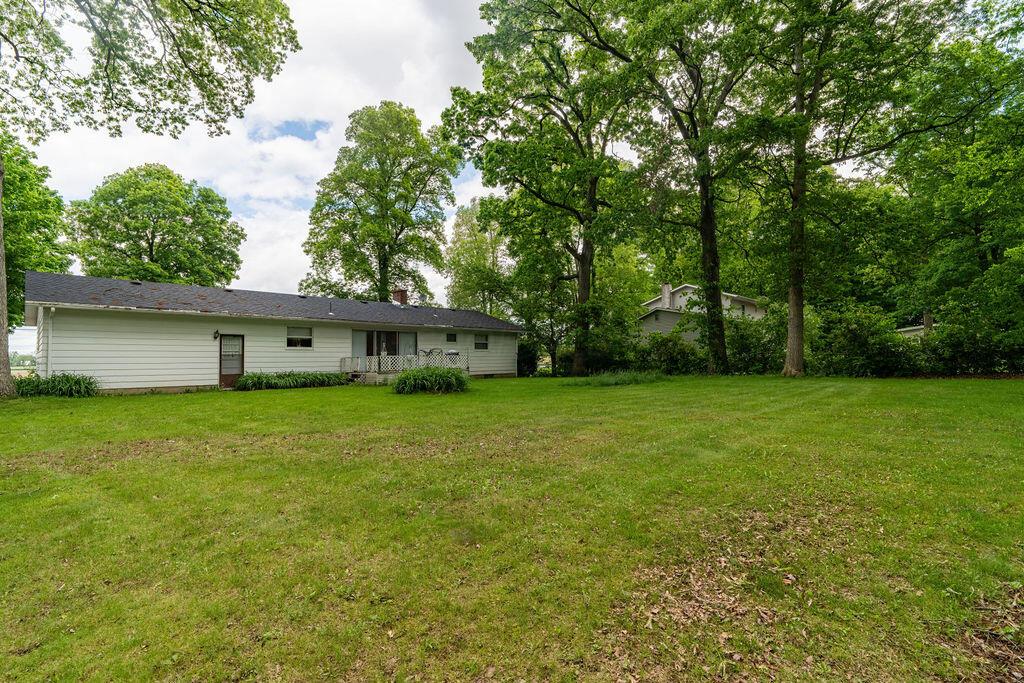 815 Irvin Shoots Road, Marion, Ohio image 13