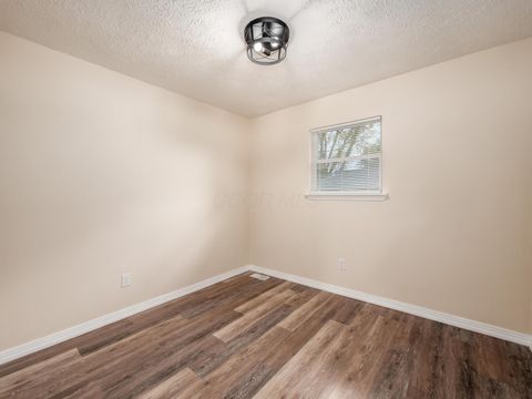 Tiny photo for 164 Alice Rita Street, Columbus, OH 43228 (MLS # 225040559)