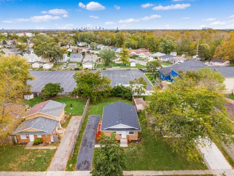 Tiny photo for 164 Alice Rita Street, Columbus, OH 43228 (MLS # 225040559)