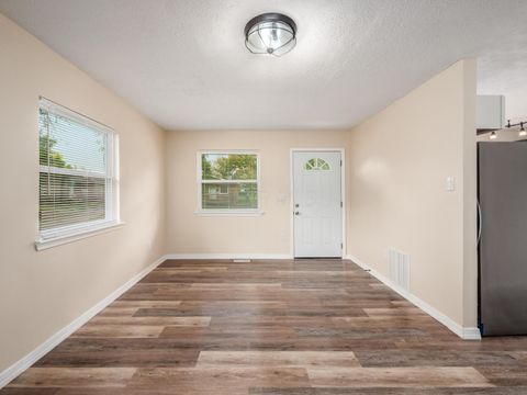 Tiny photo for 164 Alice Rita Street, Columbus, OH 43228 (MLS # 225040559)