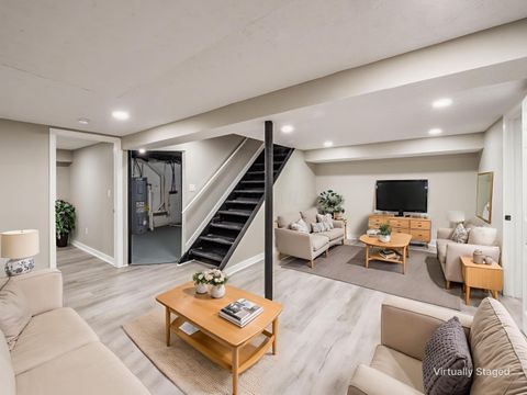 Tiny photo for 164 Alice Rita Street, Columbus, OH 43228 (MLS # 225040559)