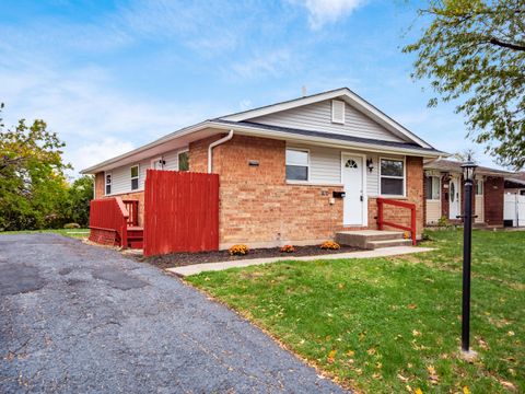 Tiny photo for 164 Alice Rita Street, Columbus, OH 43228 (MLS # 225040559)