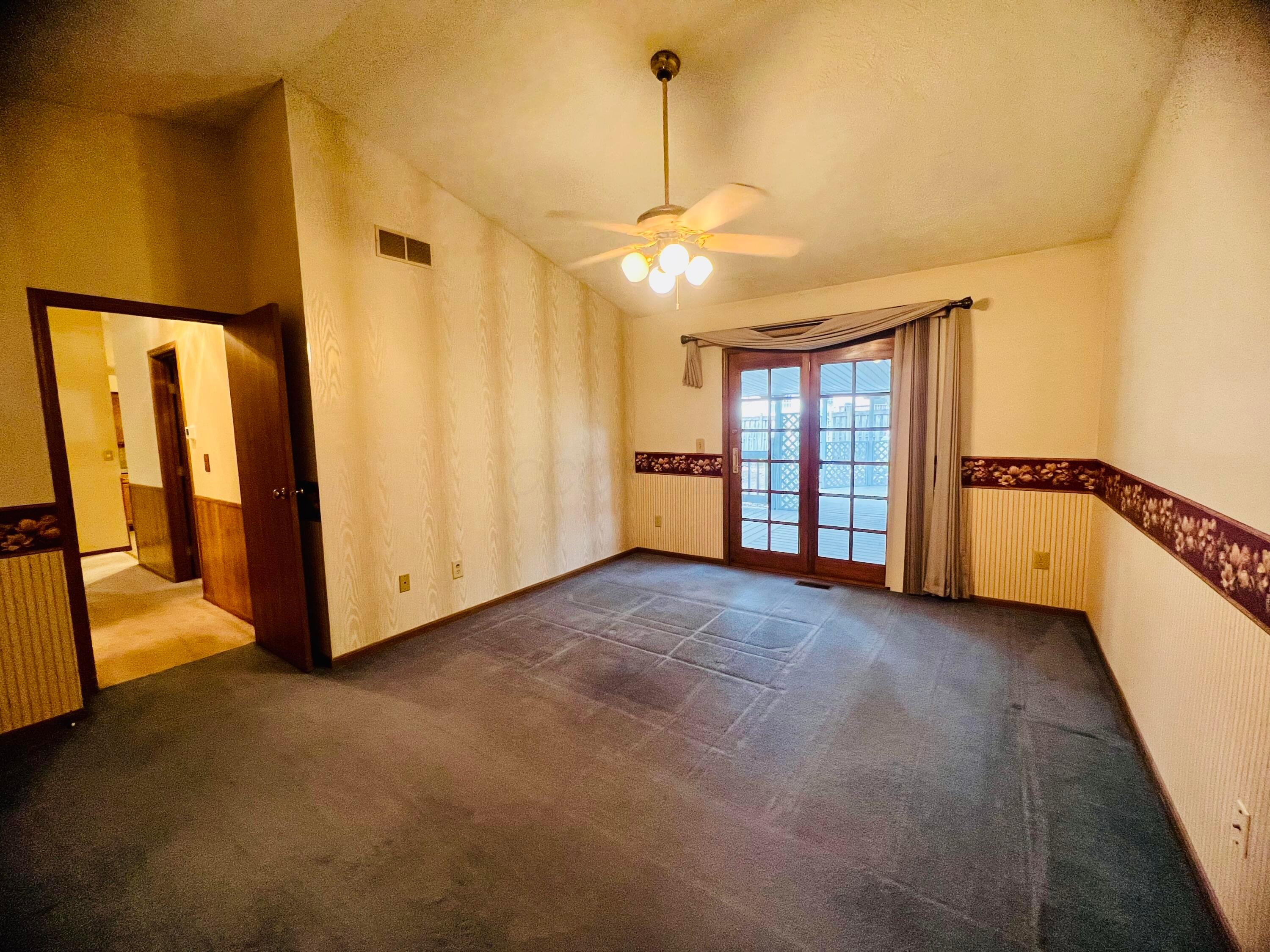 7618 Kittansett Lane, Pickerington, Ohio image 8