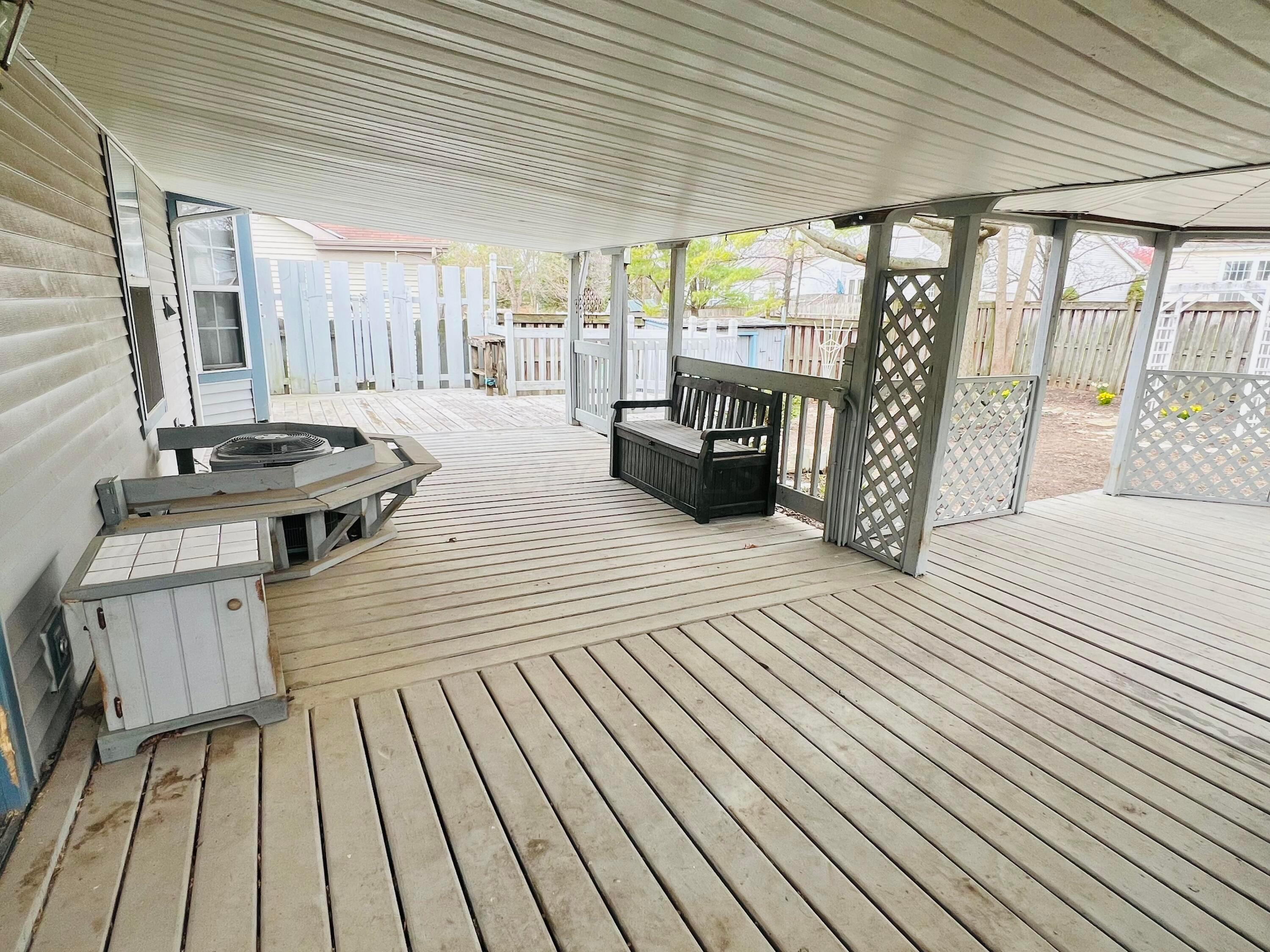 7618 Kittansett Lane, Pickerington, Ohio image 17