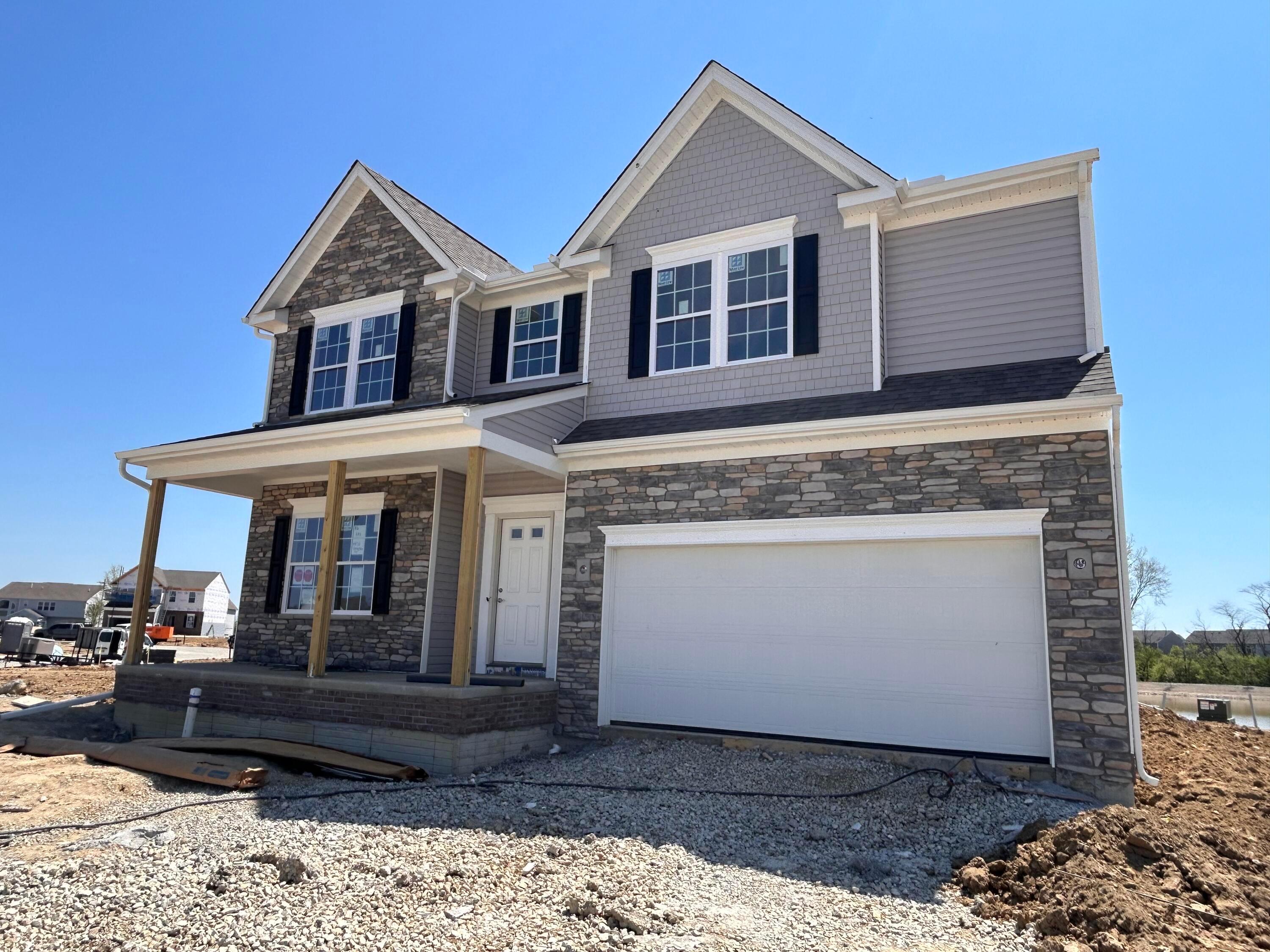 4458 Honey Palm Drive, Grove City, Ohio image 2