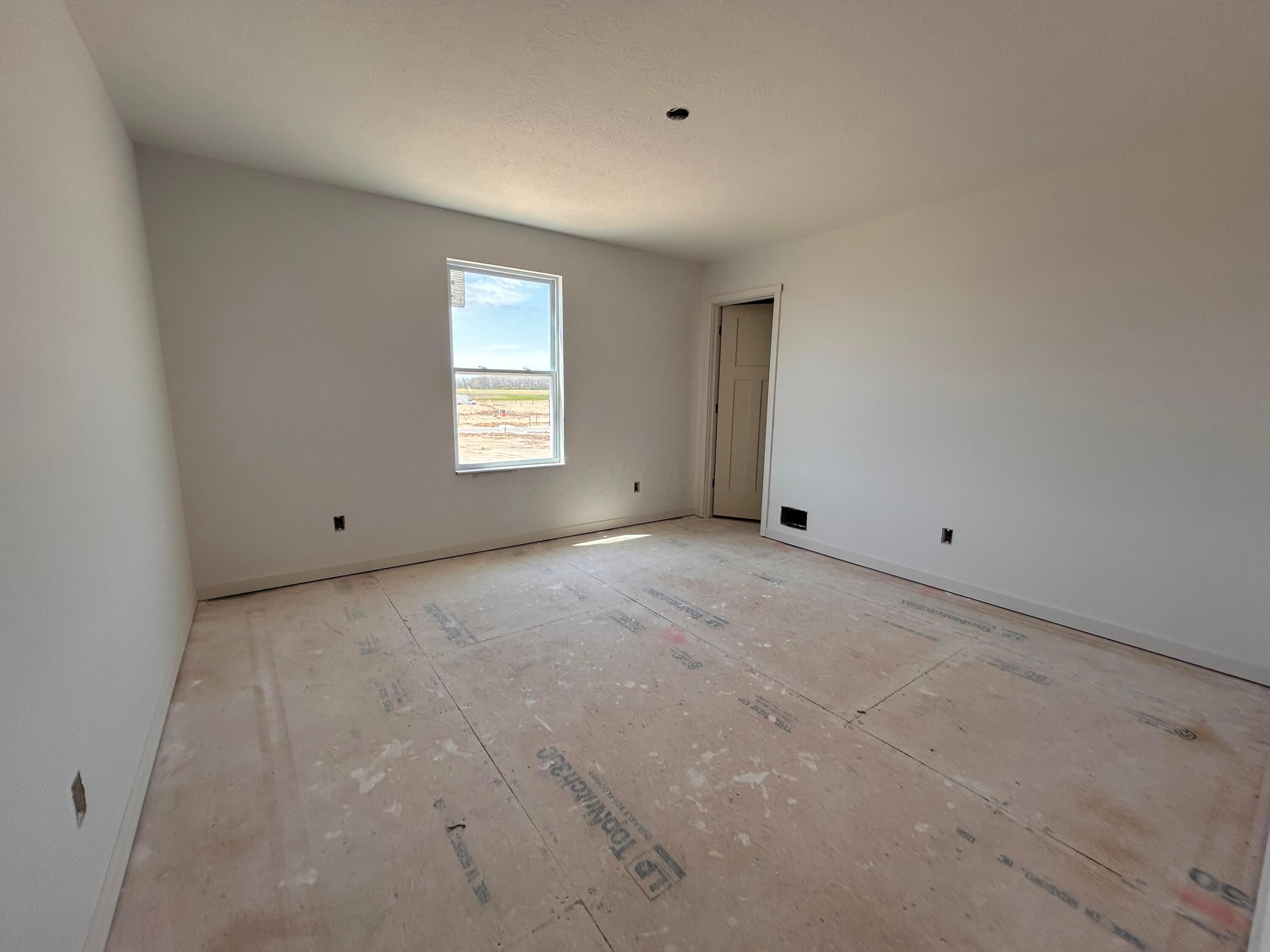 4458 Honey Palm Drive, Grove City, Ohio image 17