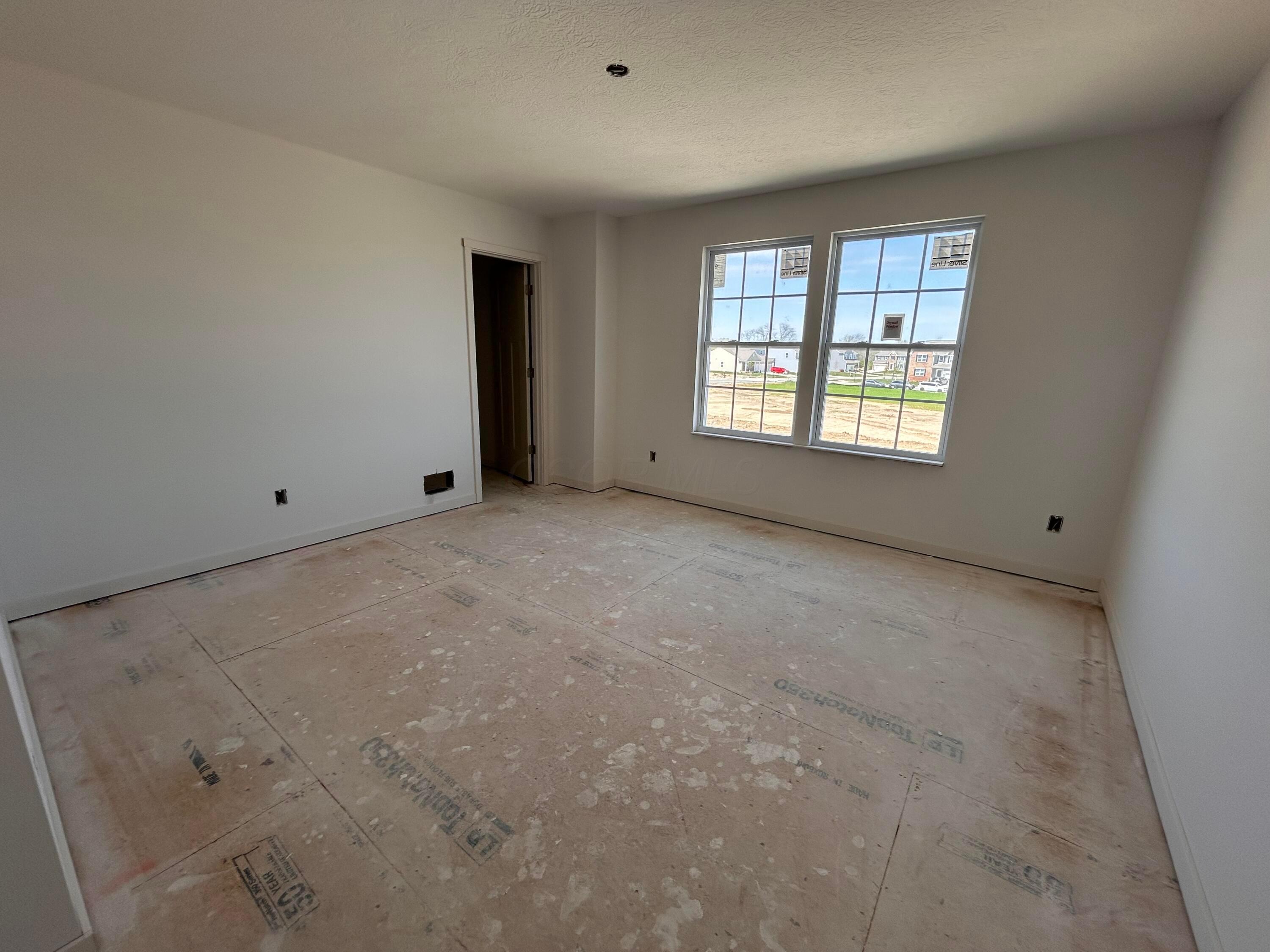 4458 Honey Palm Drive, Grove City, Ohio image 16