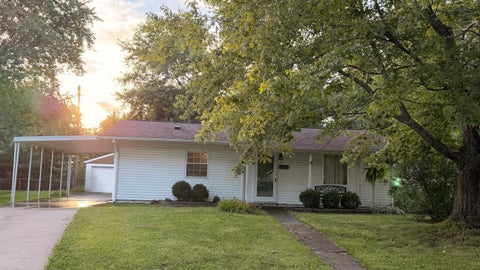 Photo of 61 Meadow Lane, Johnstown, OH 43031 (MLS # 226035199)