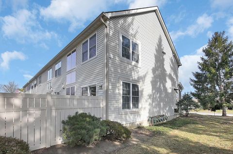 Tiny photo for 2571 Rustling Oak Boulevard, Hilliard, OH 43026 (MLS # 226002519)