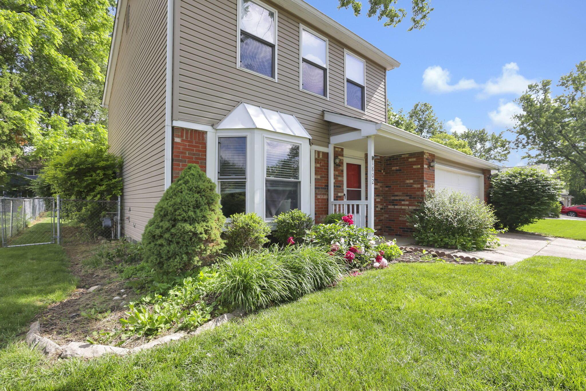 1802 Linkton Drive, Powell, Ohio image 6