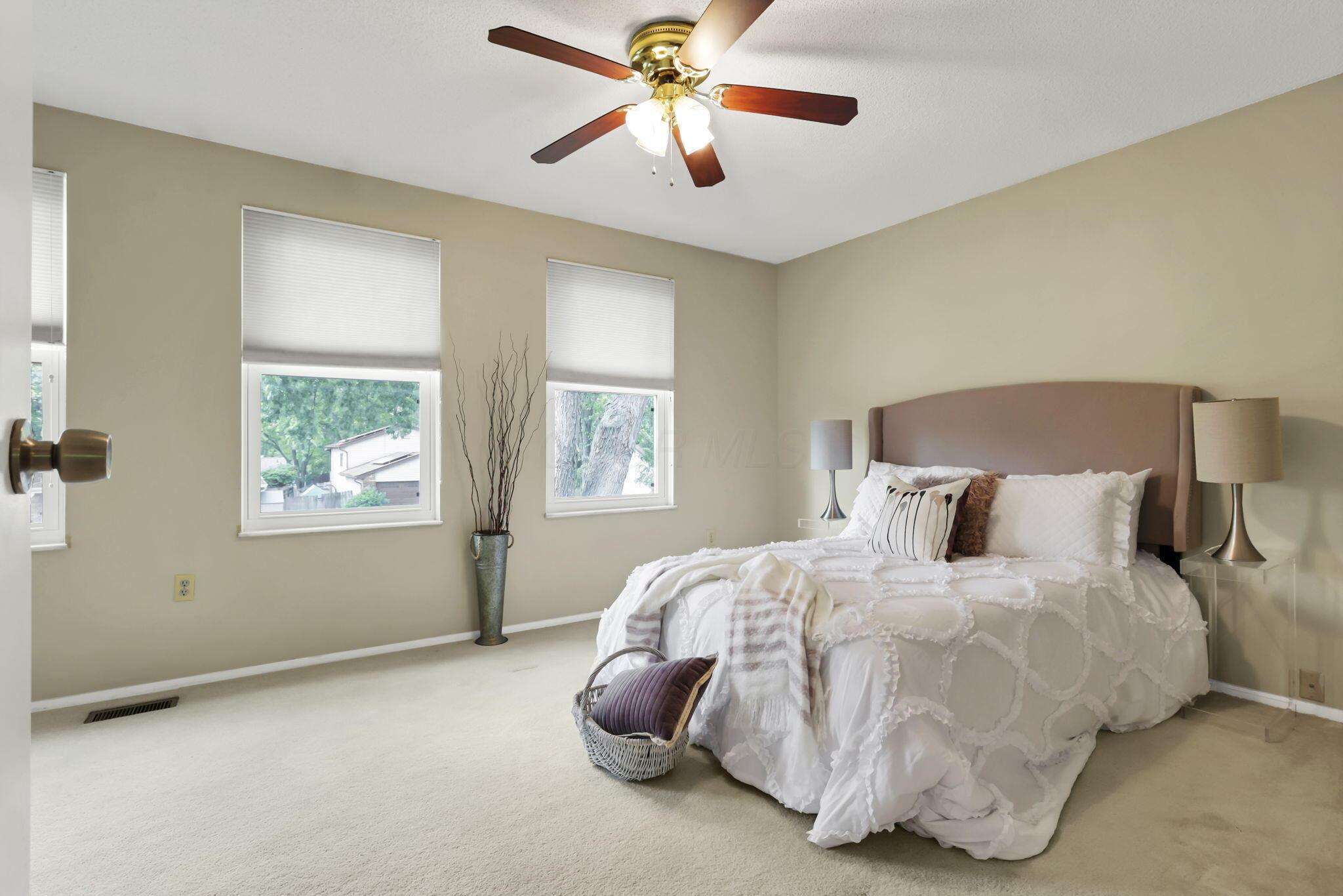 1802 Linkton Drive, Powell, Ohio image 22