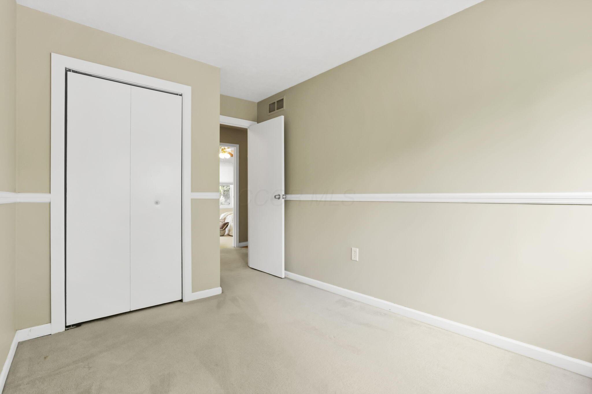 1802 Linkton Drive, Powell, Ohio image 30