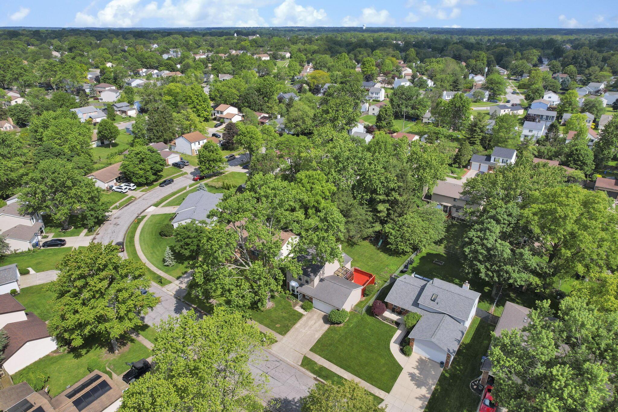 1802 Linkton Drive, Powell, Ohio image 47
