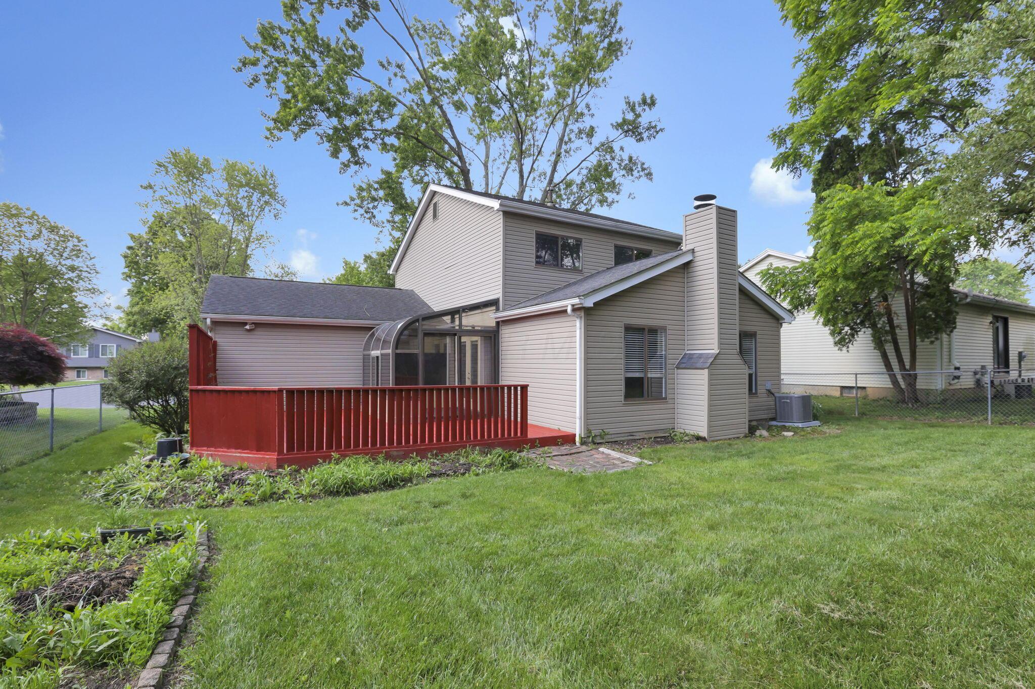 1802 Linkton Drive, Powell, Ohio image 38