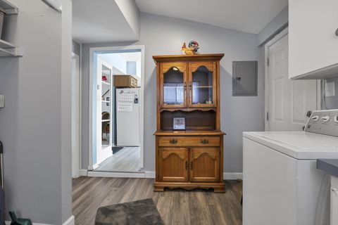 Tiny photo for 1559 Pyle Place, Columbus, OH 43227 (MLS # 225045319)