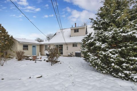 Tiny photo for 1559 Pyle Place, Columbus, OH 43227 (MLS # 225045319)