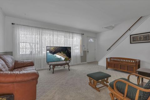 Tiny photo for 1559 Pyle Place, Columbus, OH 43227 (MLS # 225045319)