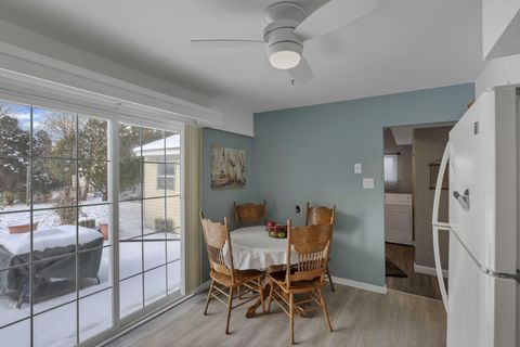 Tiny photo for 1559 Pyle Place, Columbus, OH 43227 (MLS # 225045319)