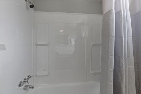 Tiny photo for 1559 Pyle Place, Columbus, OH 43227 (MLS # 225045319)