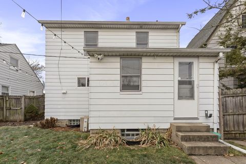 Tiny photo for 3040 Crescent Drive, Columbus, OH 43204 (MLS # 225046231)