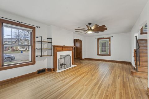 Tiny photo for 3040 Crescent Drive, Columbus, OH 43204 (MLS # 225046231)