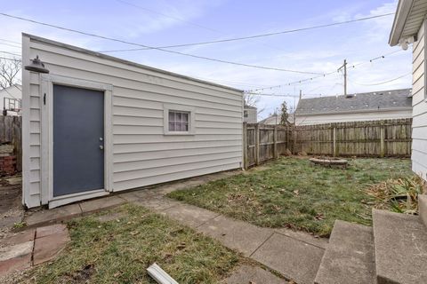 Tiny photo for 3040 Crescent Drive, Columbus, OH 43204 (MLS # 225046231)