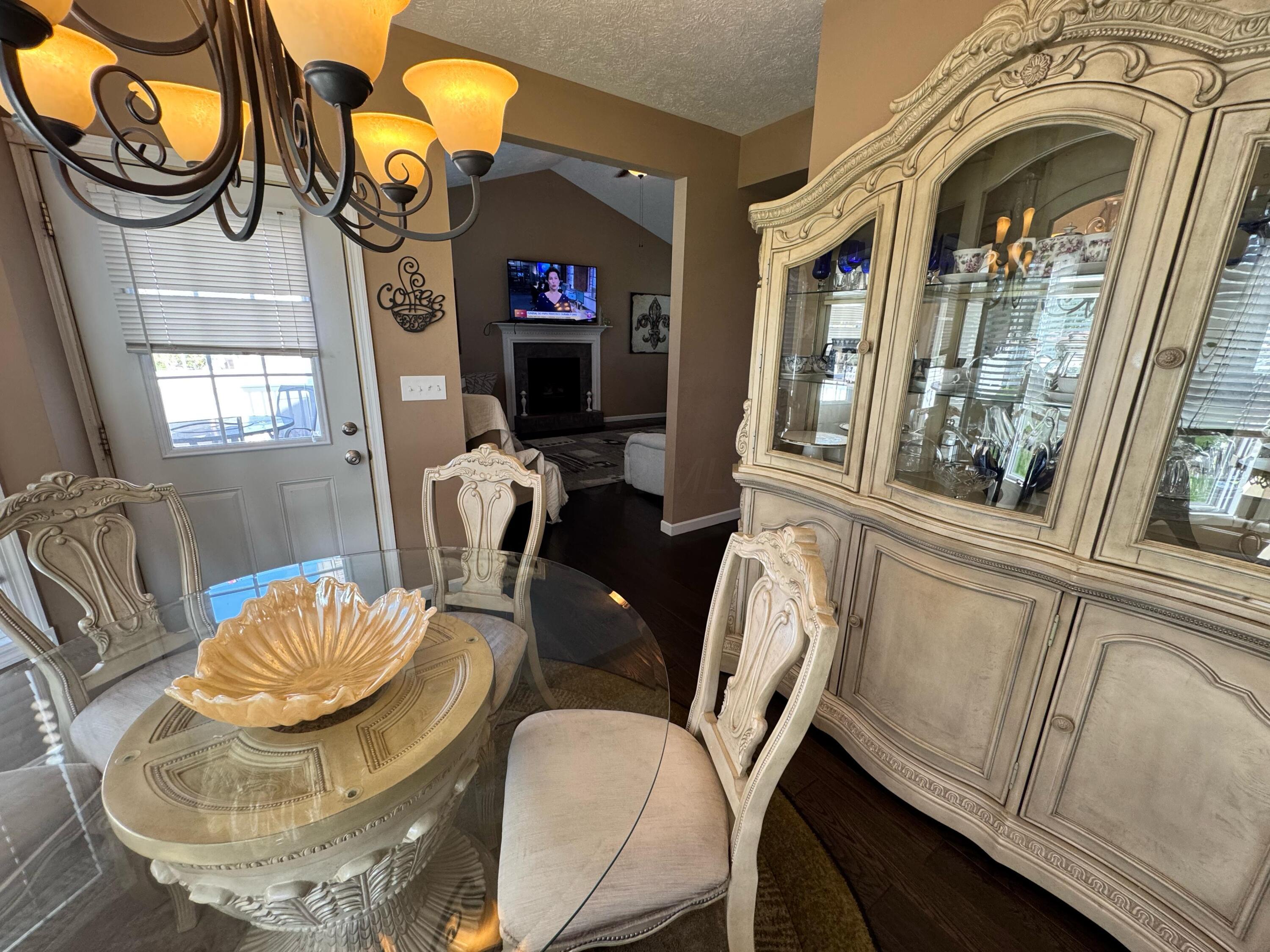 2453 Whitney Avenue, Ontario, Ohio image 13