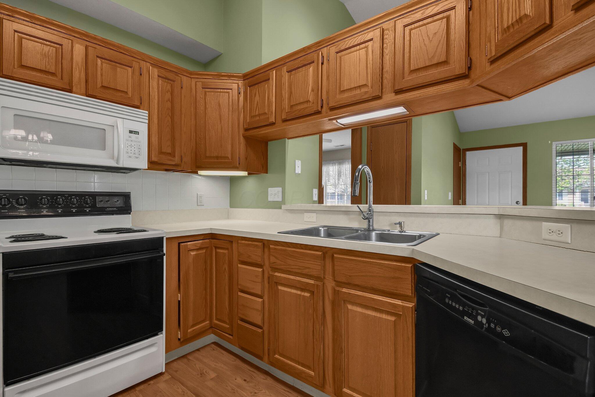 71 Northpointe Lane, Newark, Ohio image 15
