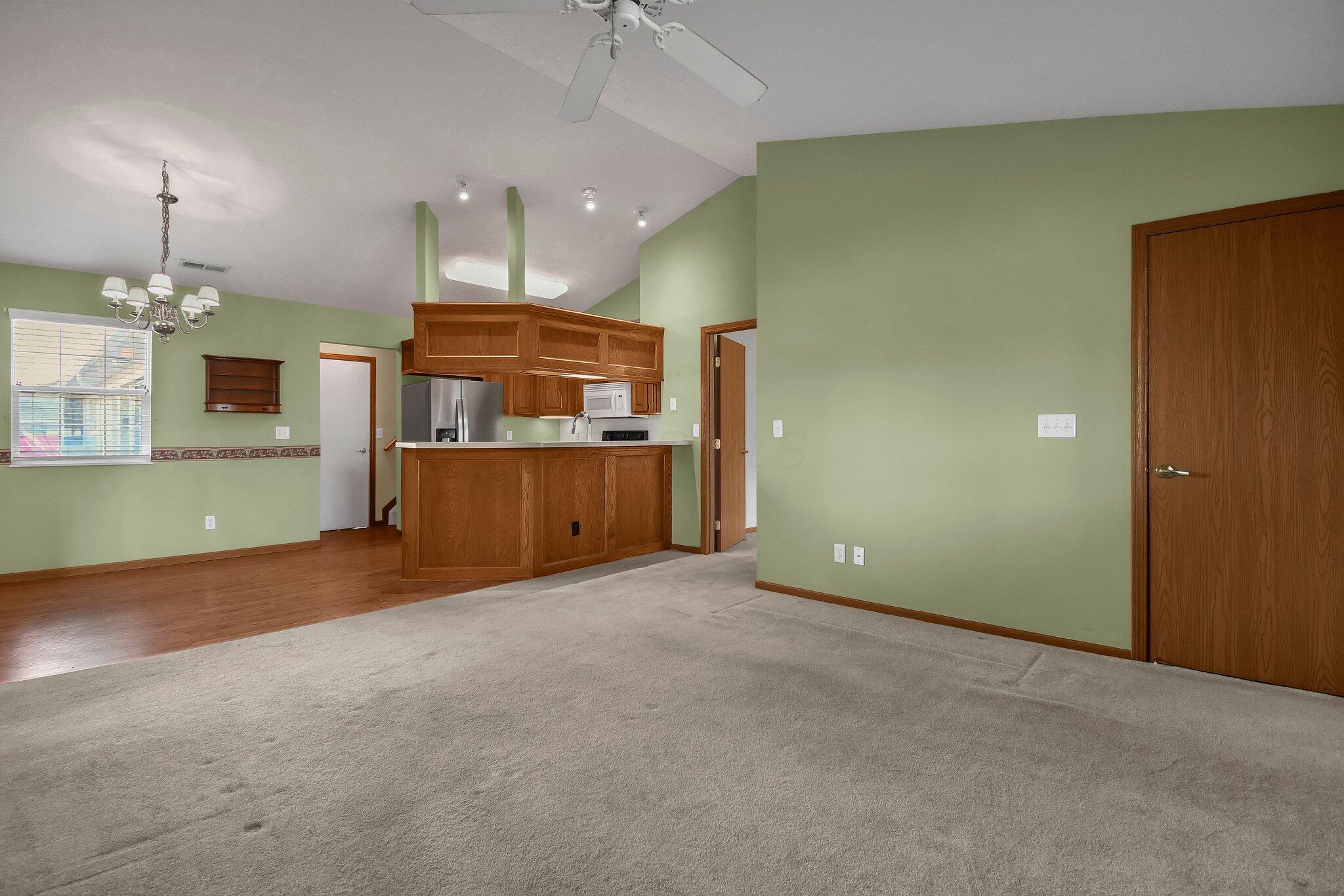 71 Northpointe Lane, Newark, Ohio image 9