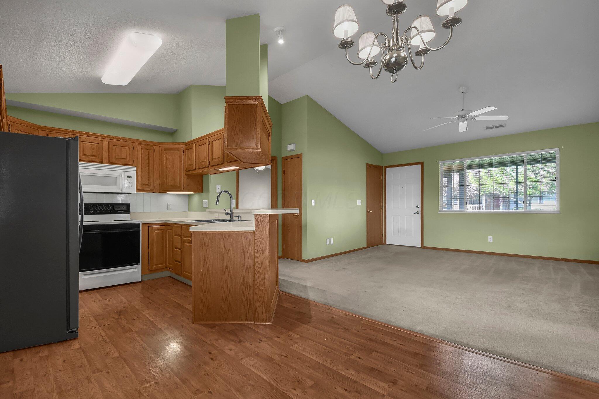 71 Northpointe Lane, Newark, Ohio image 14